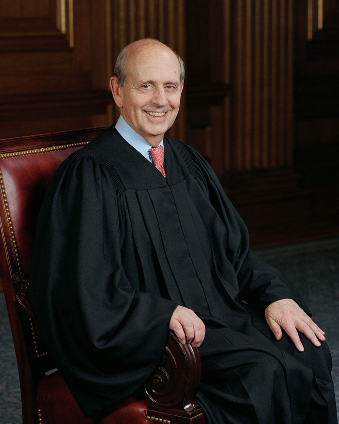 1024px-Stephen_Breyer,_SCOTUS_photo_portrait.jpg