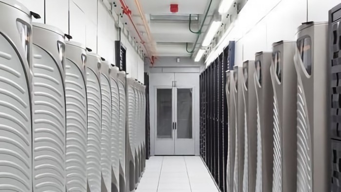 51346-101489-50297-98807-000-lead-Data-Center-xl-xl.jpg