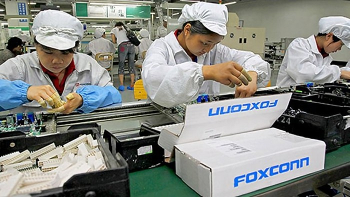 51115-100966-46561-90753-000-lead-Foxconn-xl-xl.jpg