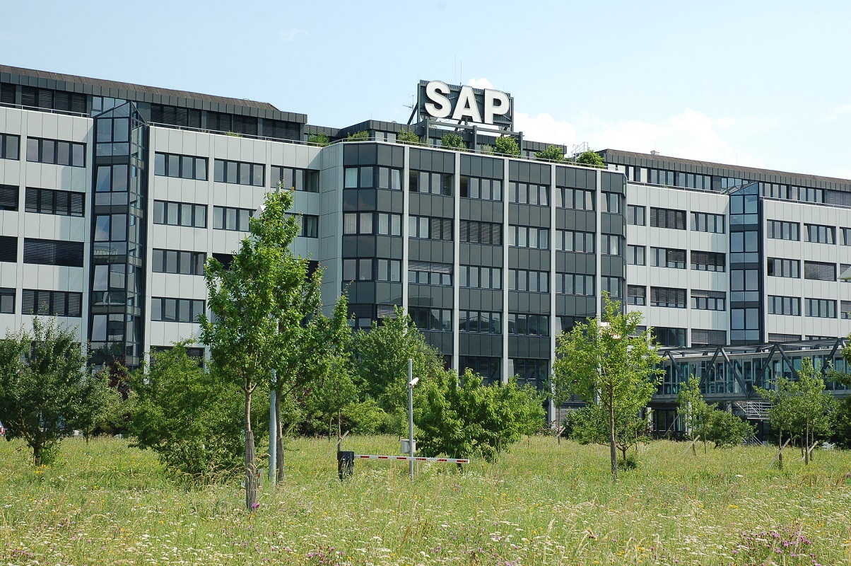 SAP_AG_headquarter_Walldorf_building_1.jpg