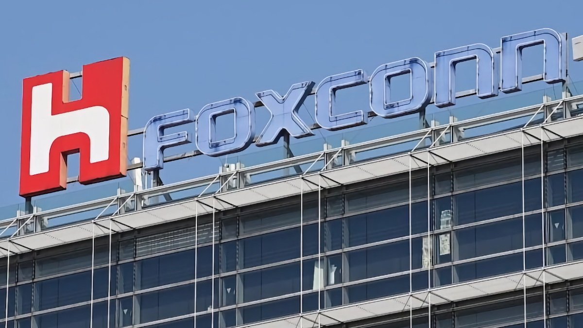 53032-106165-foxconn-xl.jpg