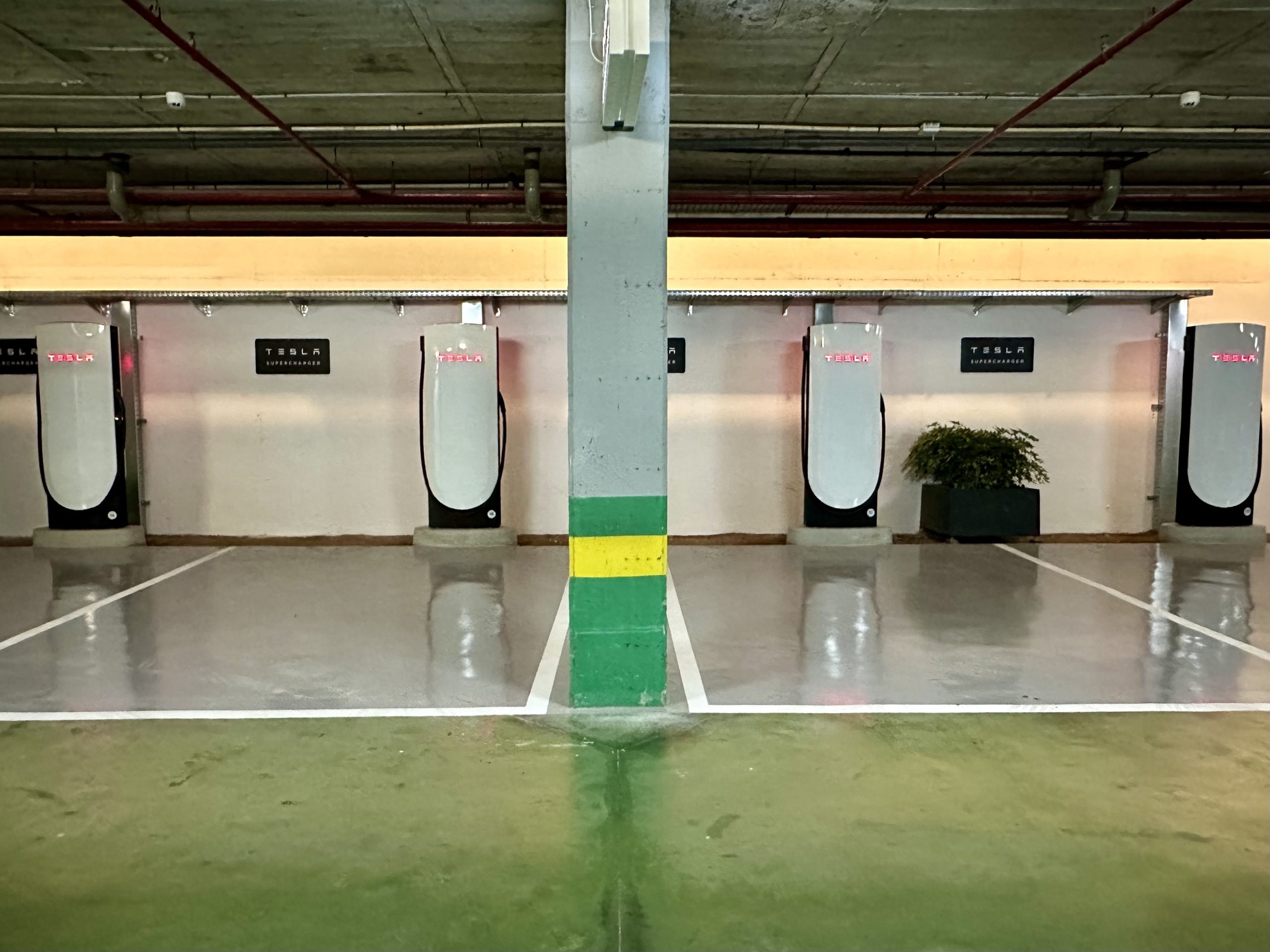 marbella-spain-v4-tesla-supercharger-scaled.jpg