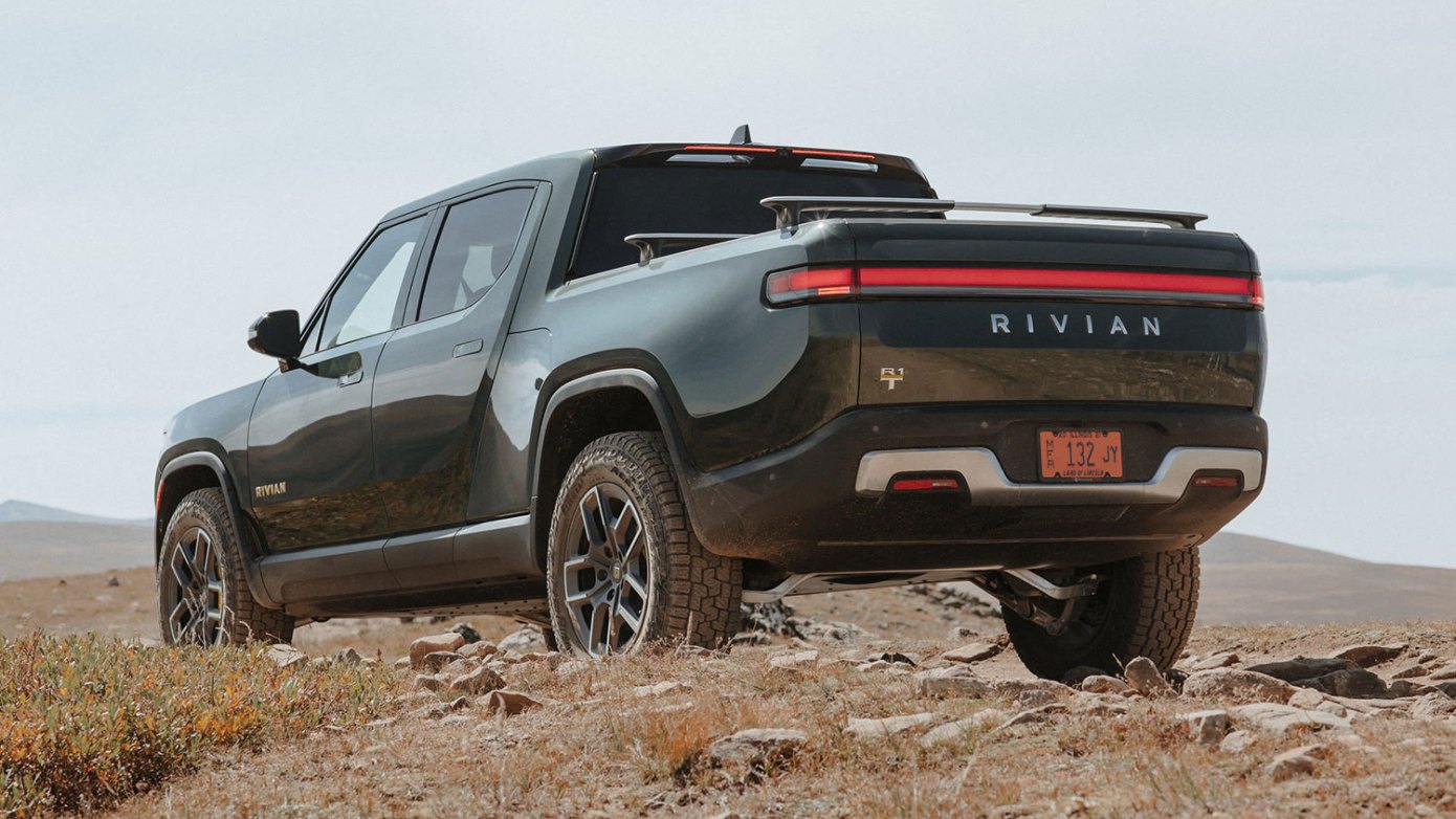 rivian-Hero_-_Desktop_mpjmqe.jpg