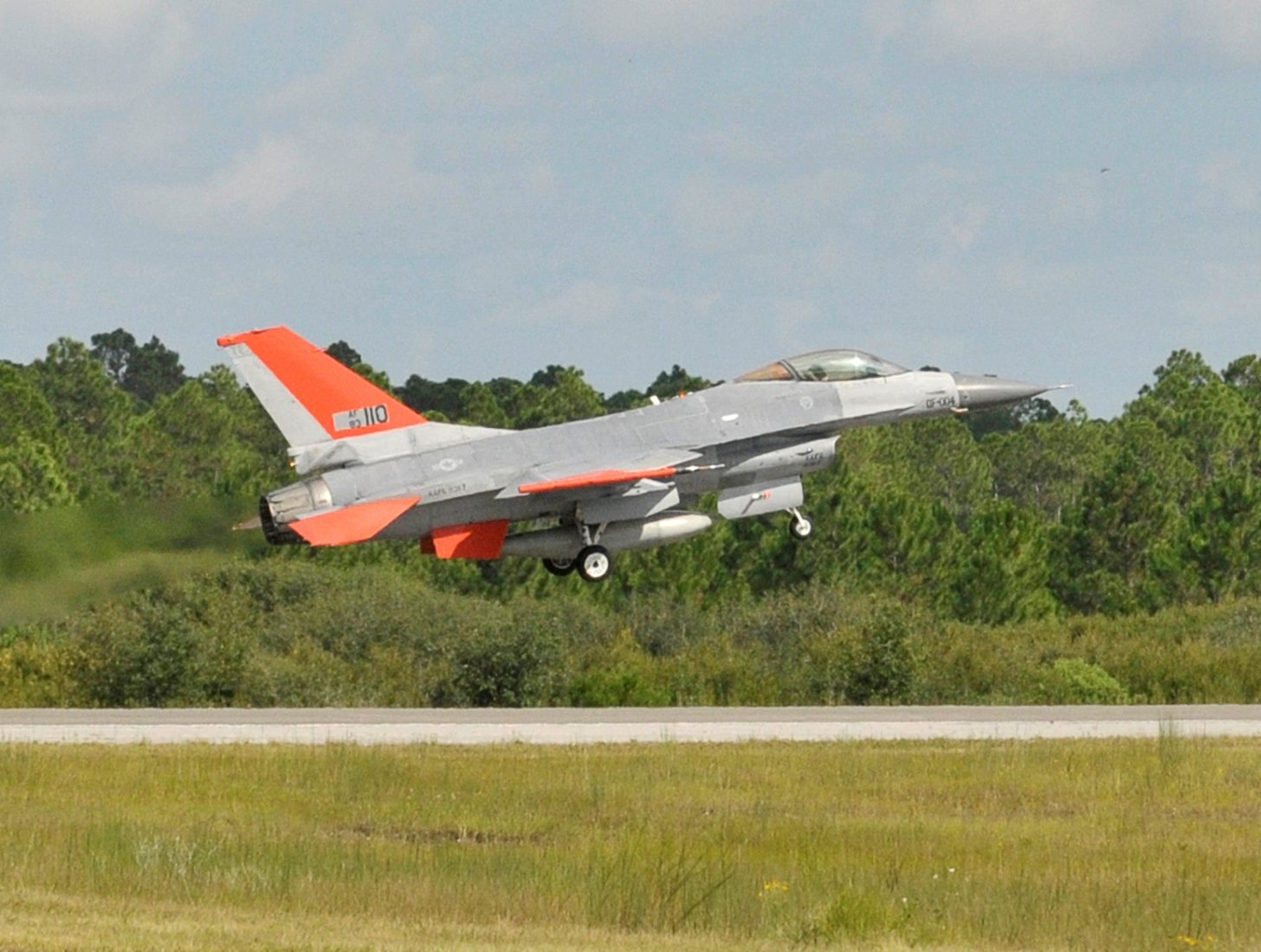 QF-16-TEST-FLIGHT-2017-AIR-FORCE-1456x1099.jpeg