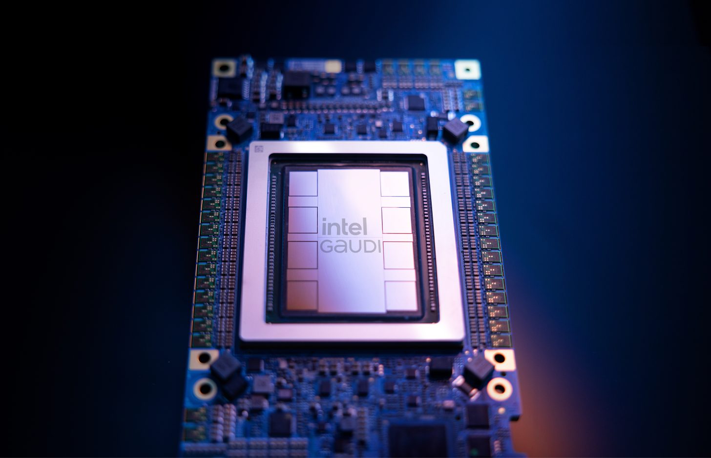 Intel-Gaudi-3-4-1456x939.jpg